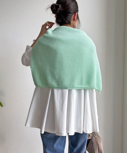 絲帶紗背心 × 傘擺套頭衫套裝