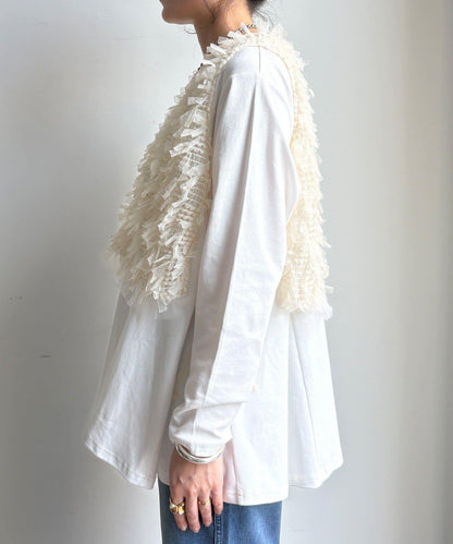 絲帶紗背心 × 傘擺套頭衫套裝