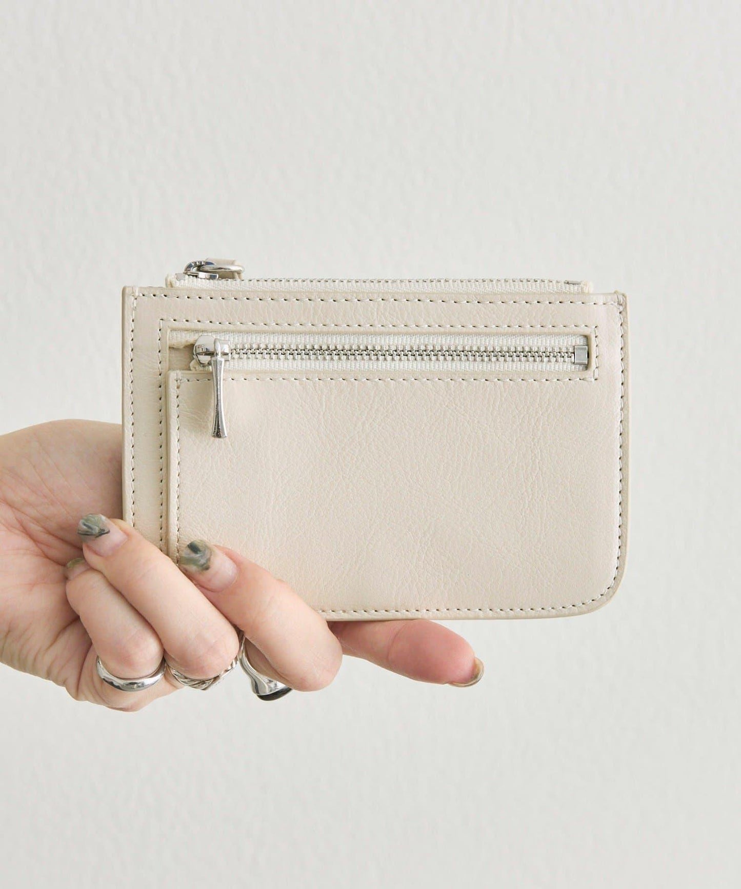 《本革》 迷你皮革卡片零錢包