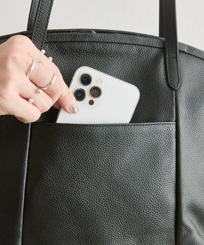 真皮 A4尺寸適配 馬型掛飾 托特包