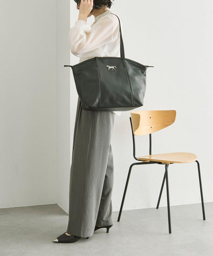 真皮 A4尺寸適配 馬型掛飾 托特包