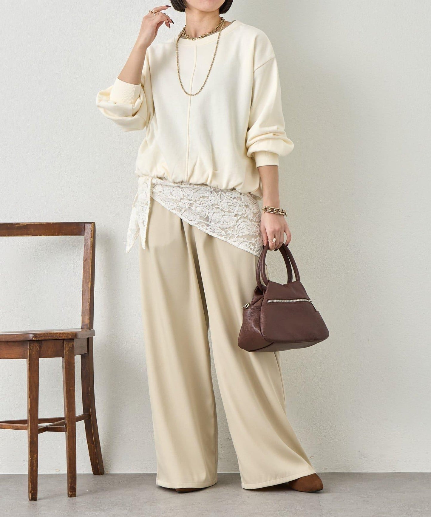 下襬氣球設計套頭上衣