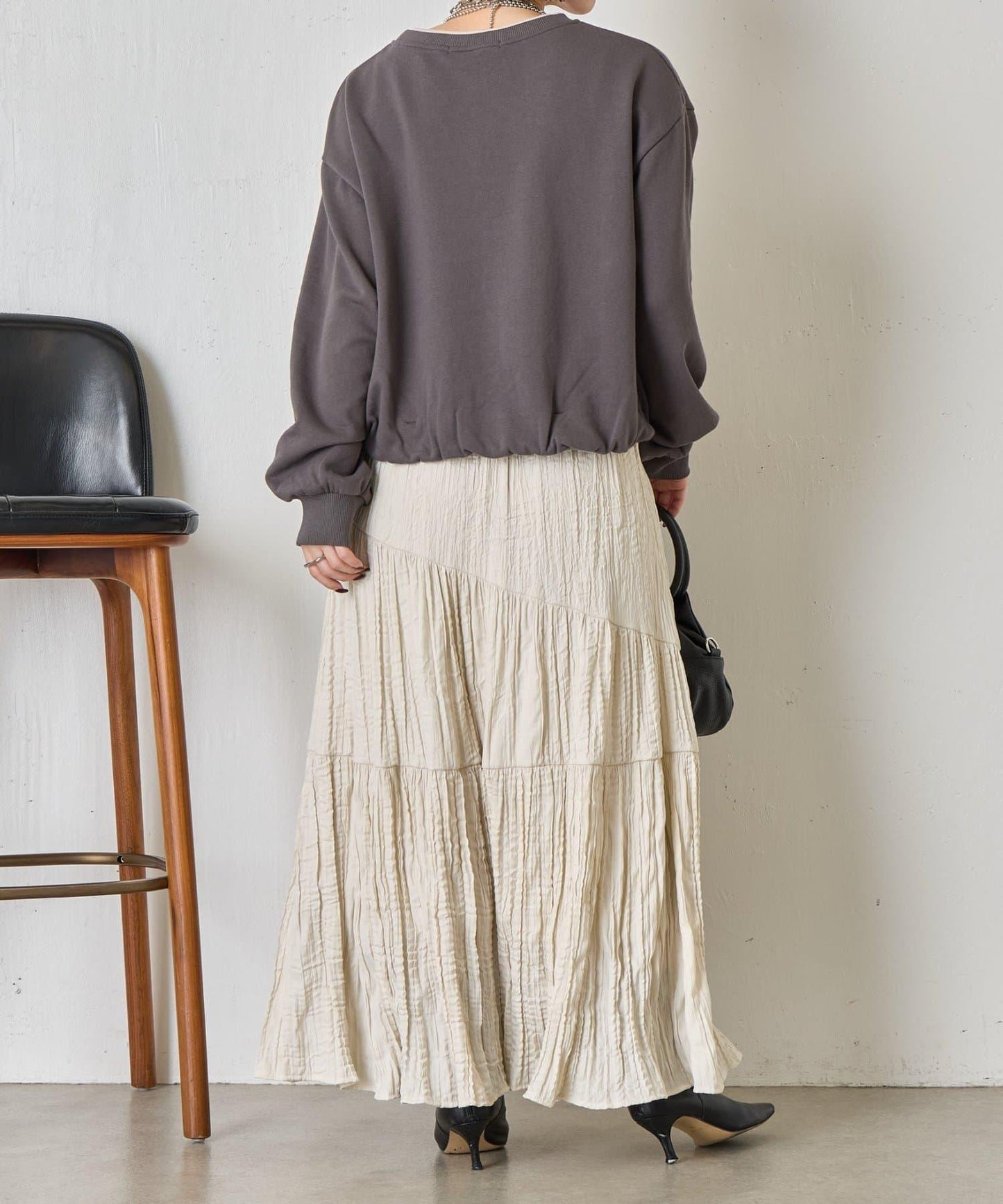 下襬氣球設計套頭上衣