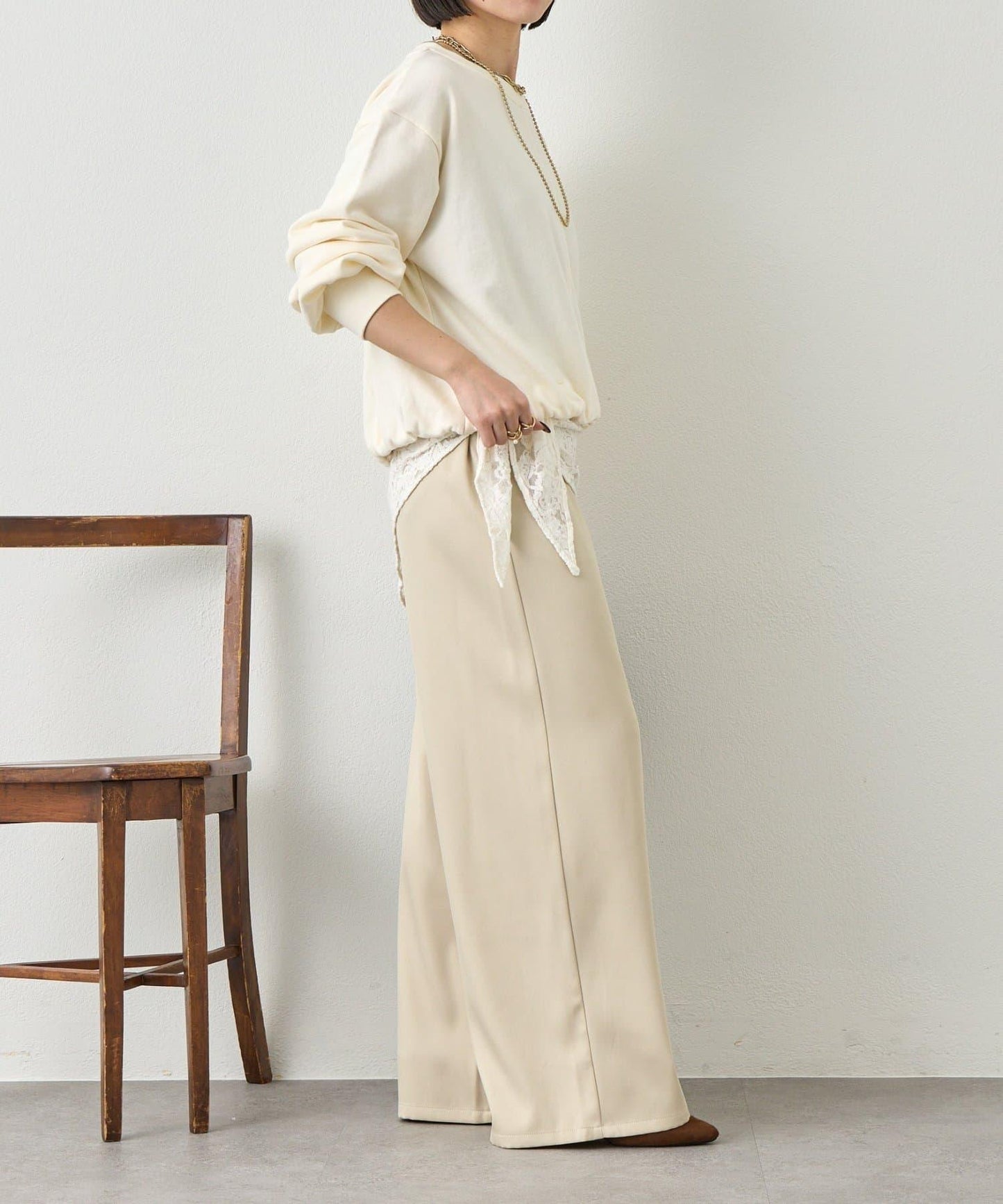 下襬氣球設計套頭上衣