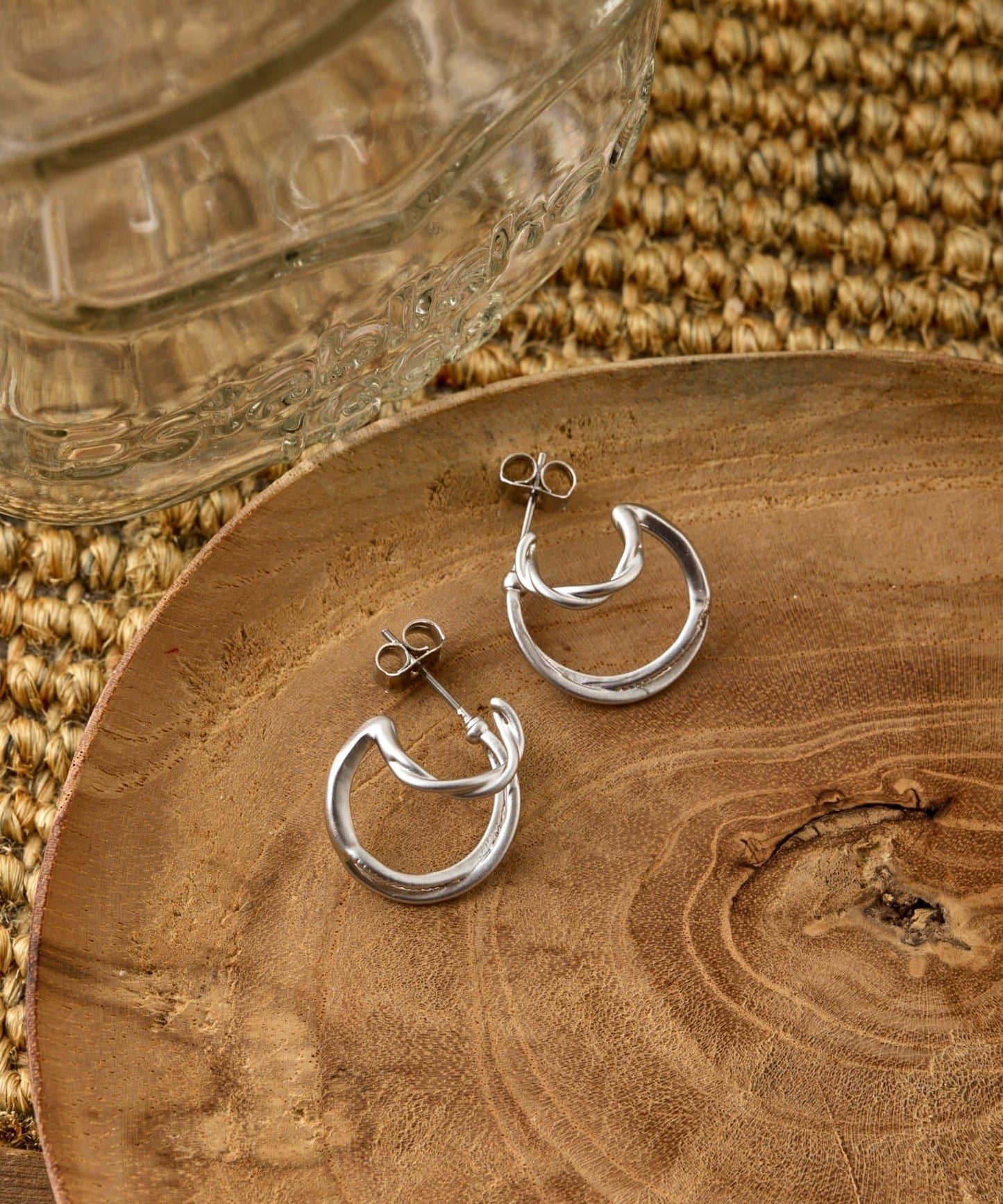 金屬波紋設計耳環