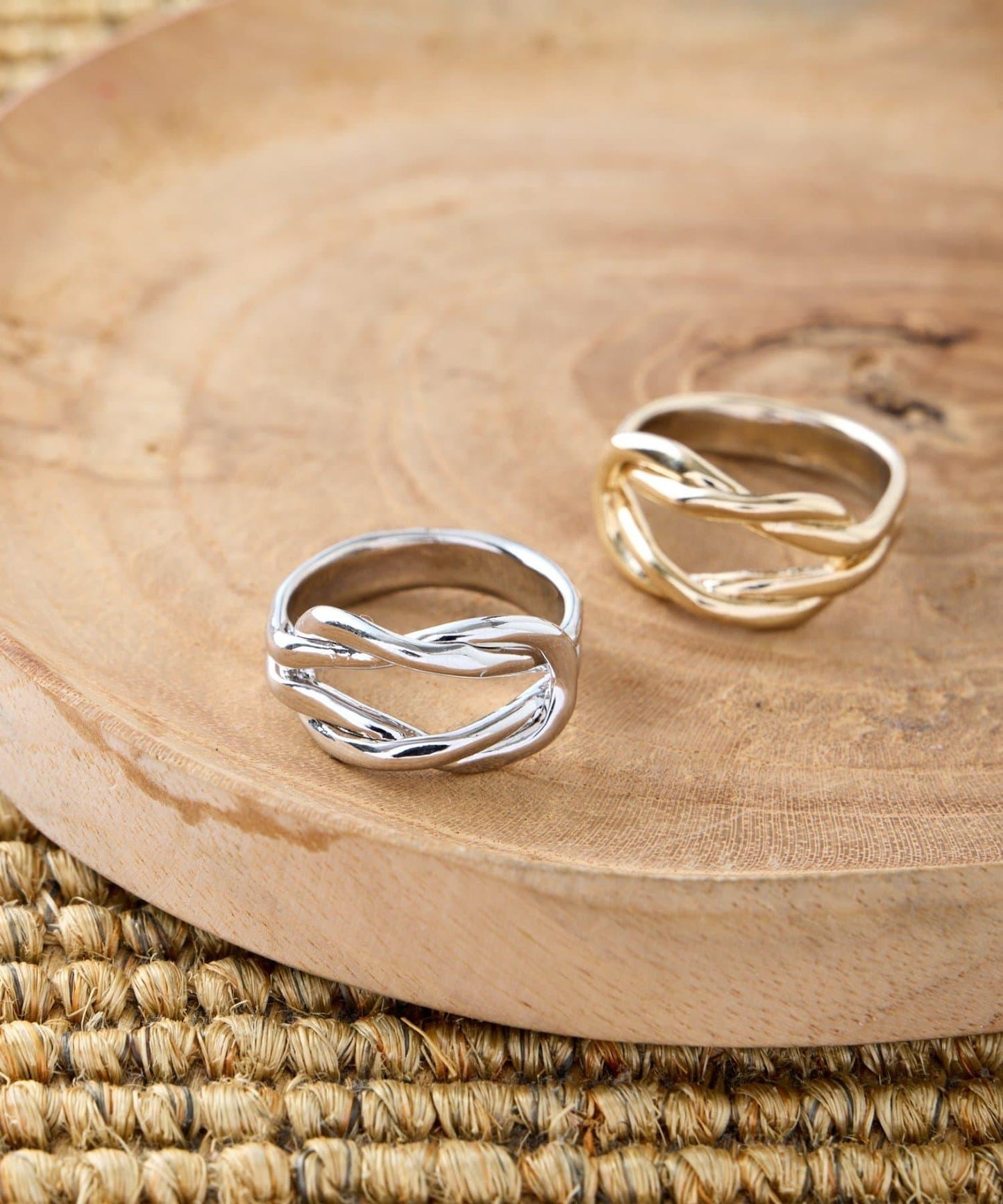 環形線條造型戒指