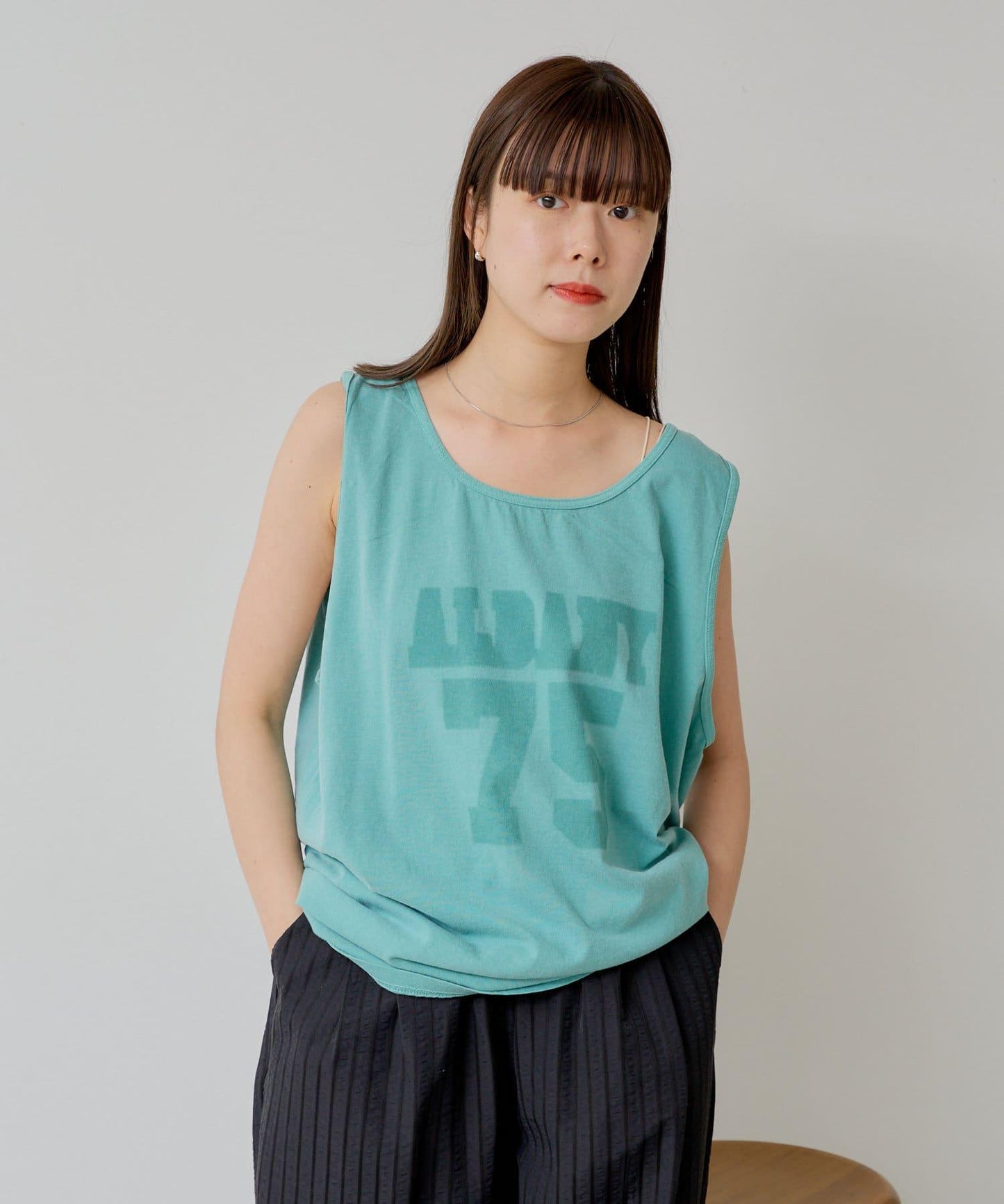 Kastane 日曬褪色LOGO 背心