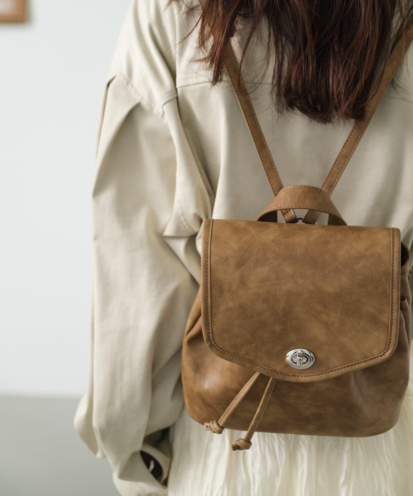 Kastane 迷你皮質雙肩包