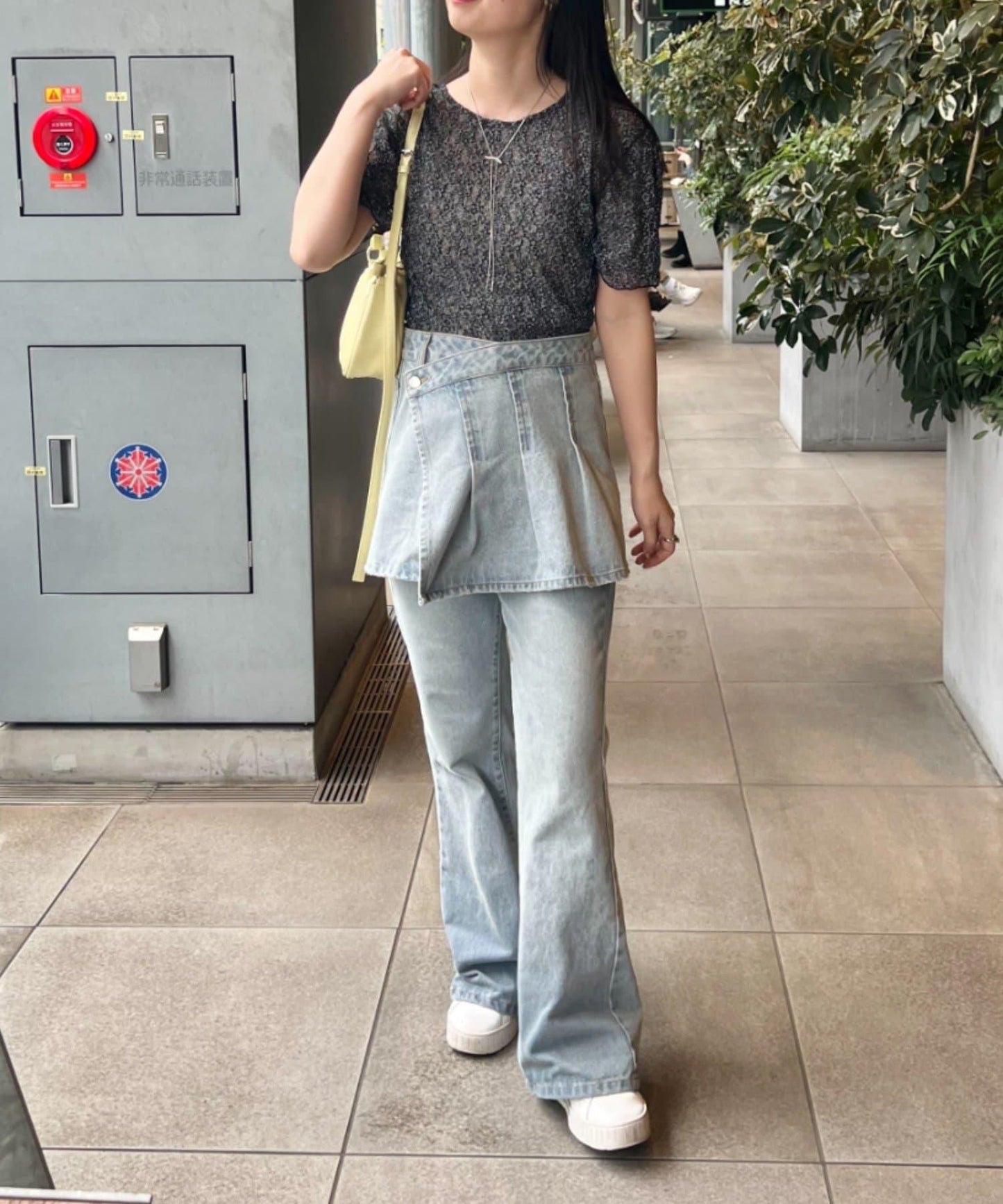 蕾絲花朵印花 TEE T恤