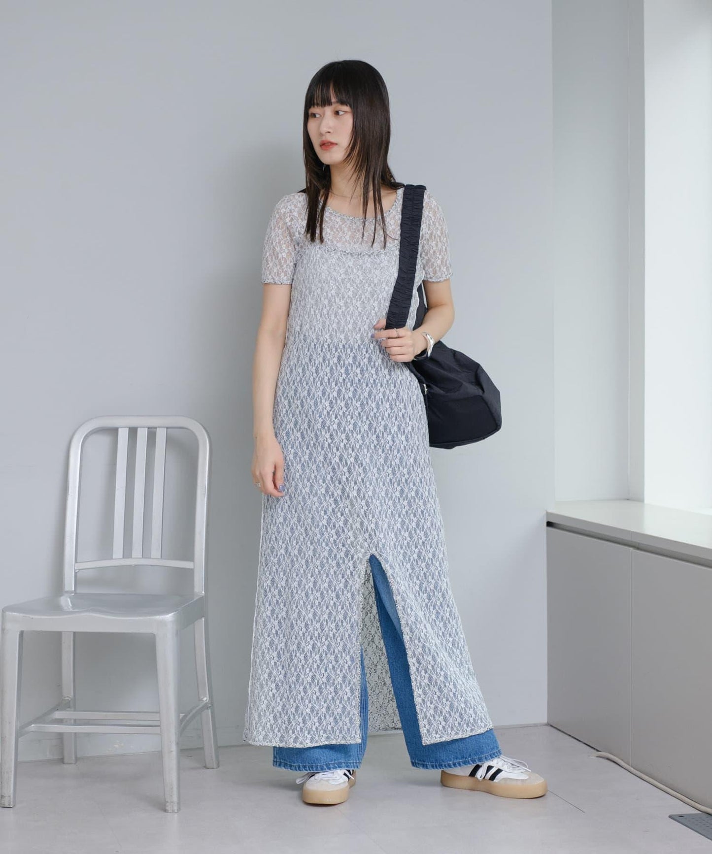 Kastane 蕾絲花卉吊帶連衣裙