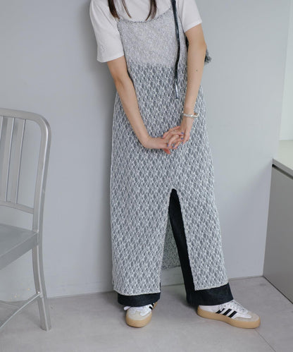 Kastane 蕾絲花卉吊帶連衣裙