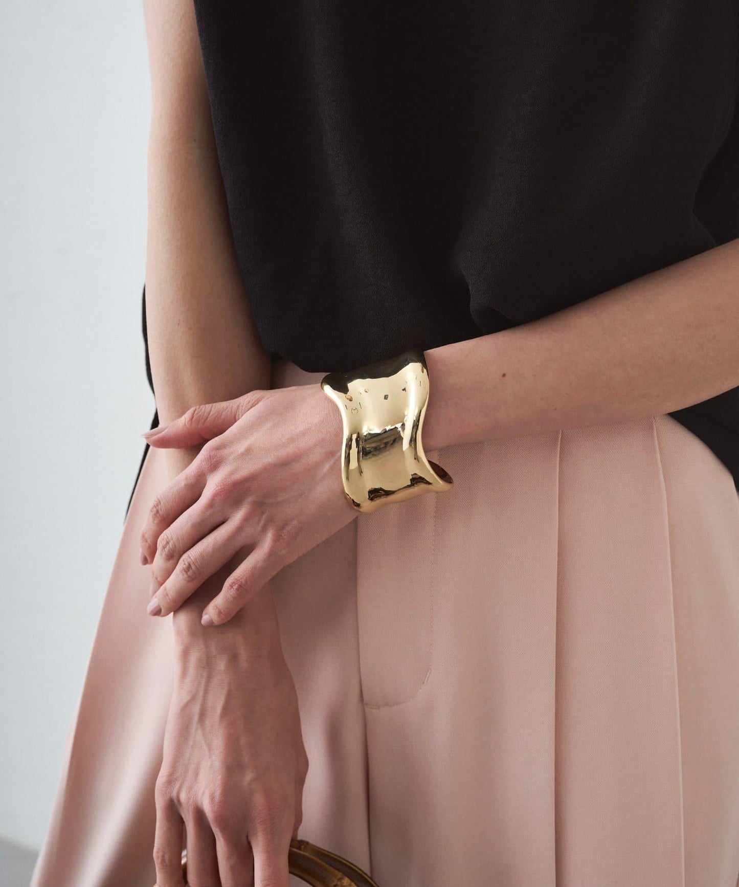 GALENA/ガレナ 寬版波浪手鐲