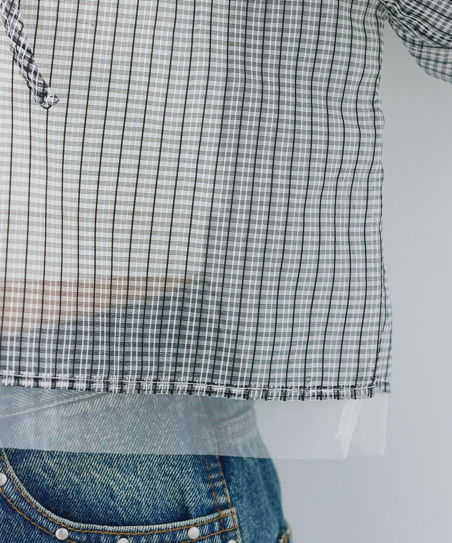 網紗格紋泡泡袖襯衫