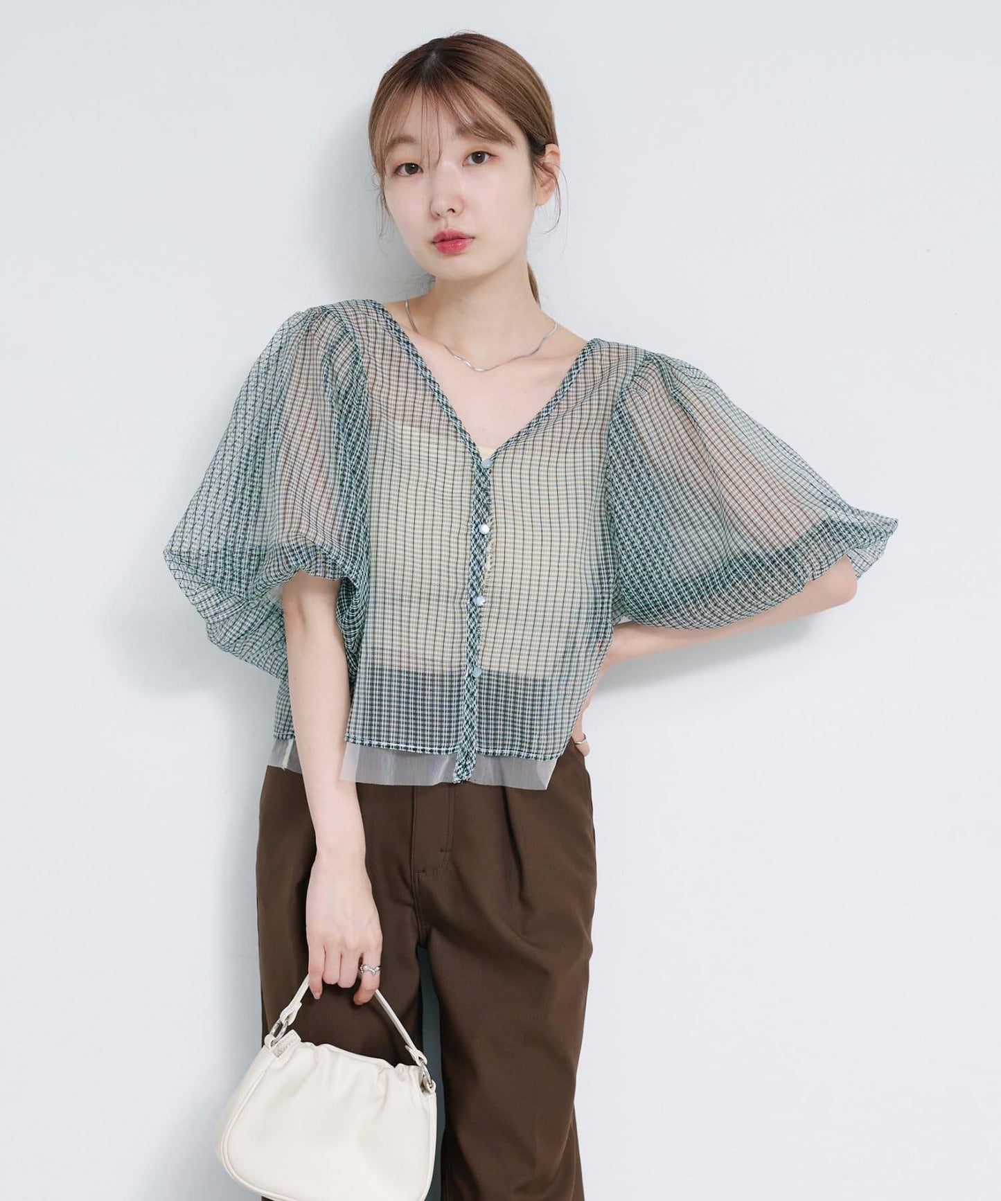 網紗格紋泡泡袖襯衫