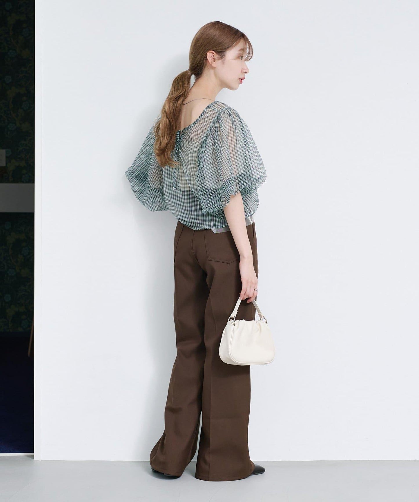 網紗格紋泡泡袖襯衫