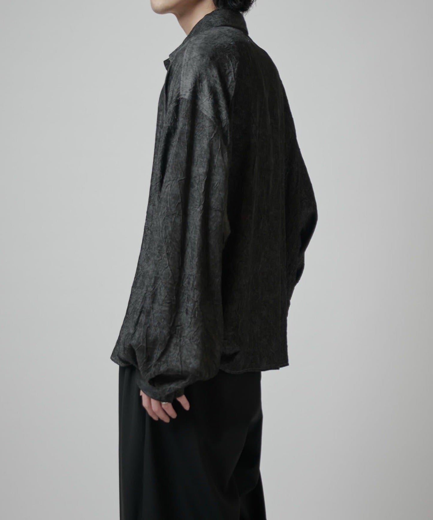 Neucon 皺感泡泡袖襯衫