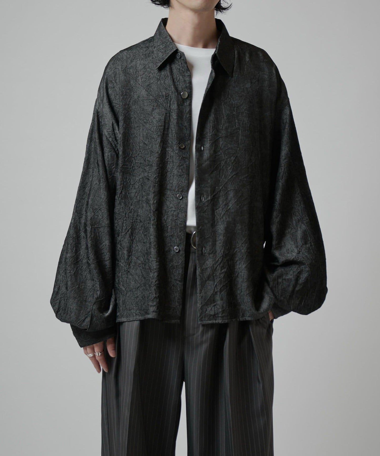 Neucon 皺感泡泡袖襯衫