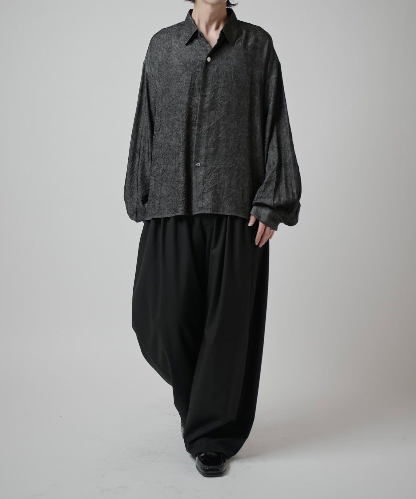 Neucon 皺感泡泡袖襯衫