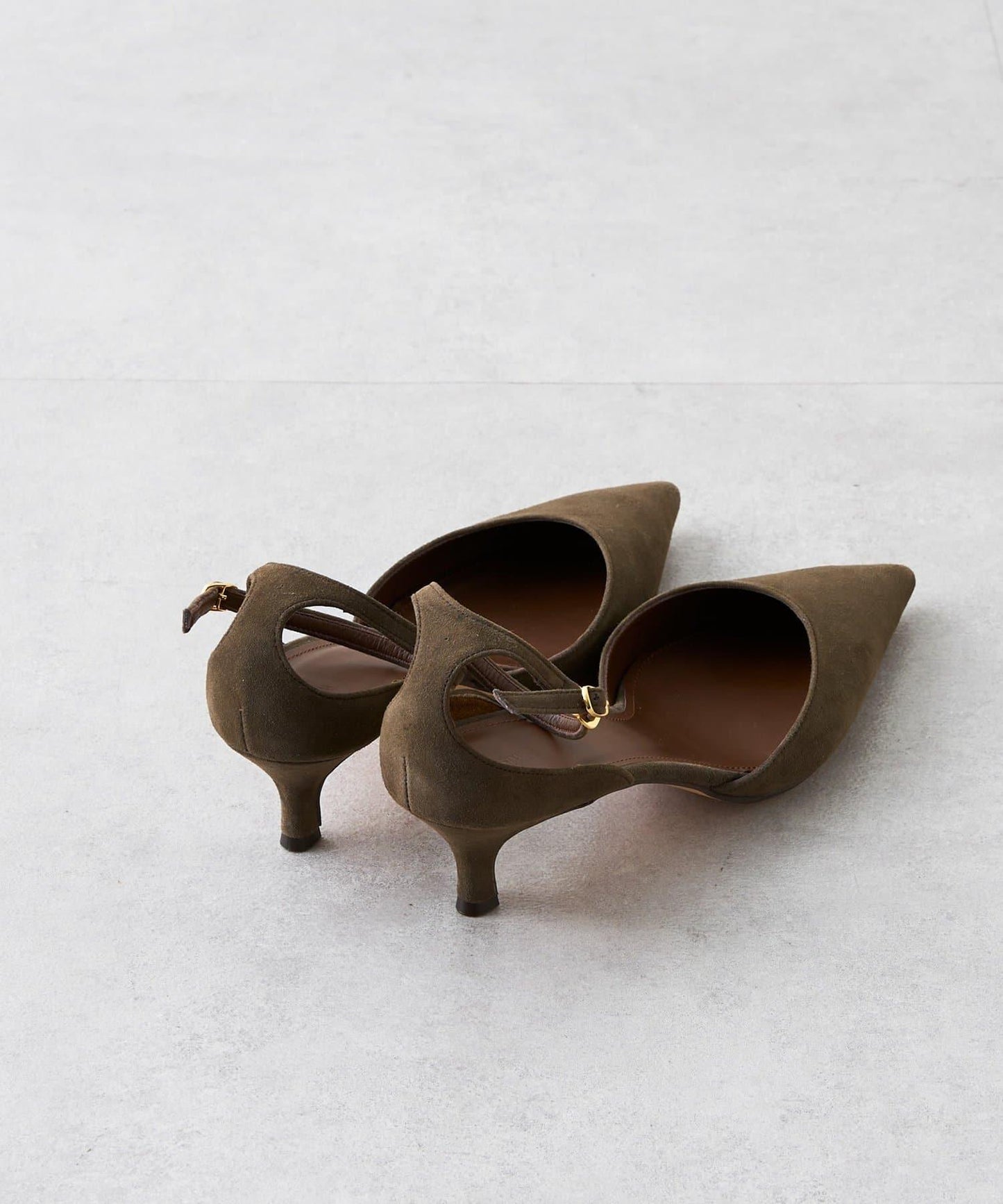 <インフルエンサーコラボカラーあり>【Hoaw.】スエードポインテッドパンプス