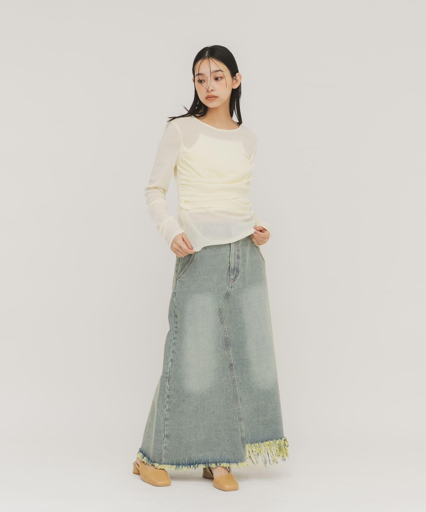 透膚天鵝絨交叉垂墜T恤