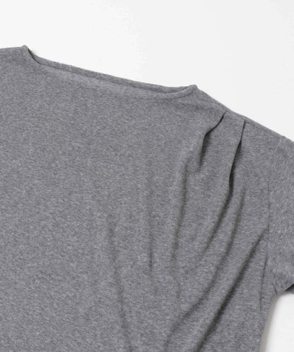 肩褶設計套頭上衣