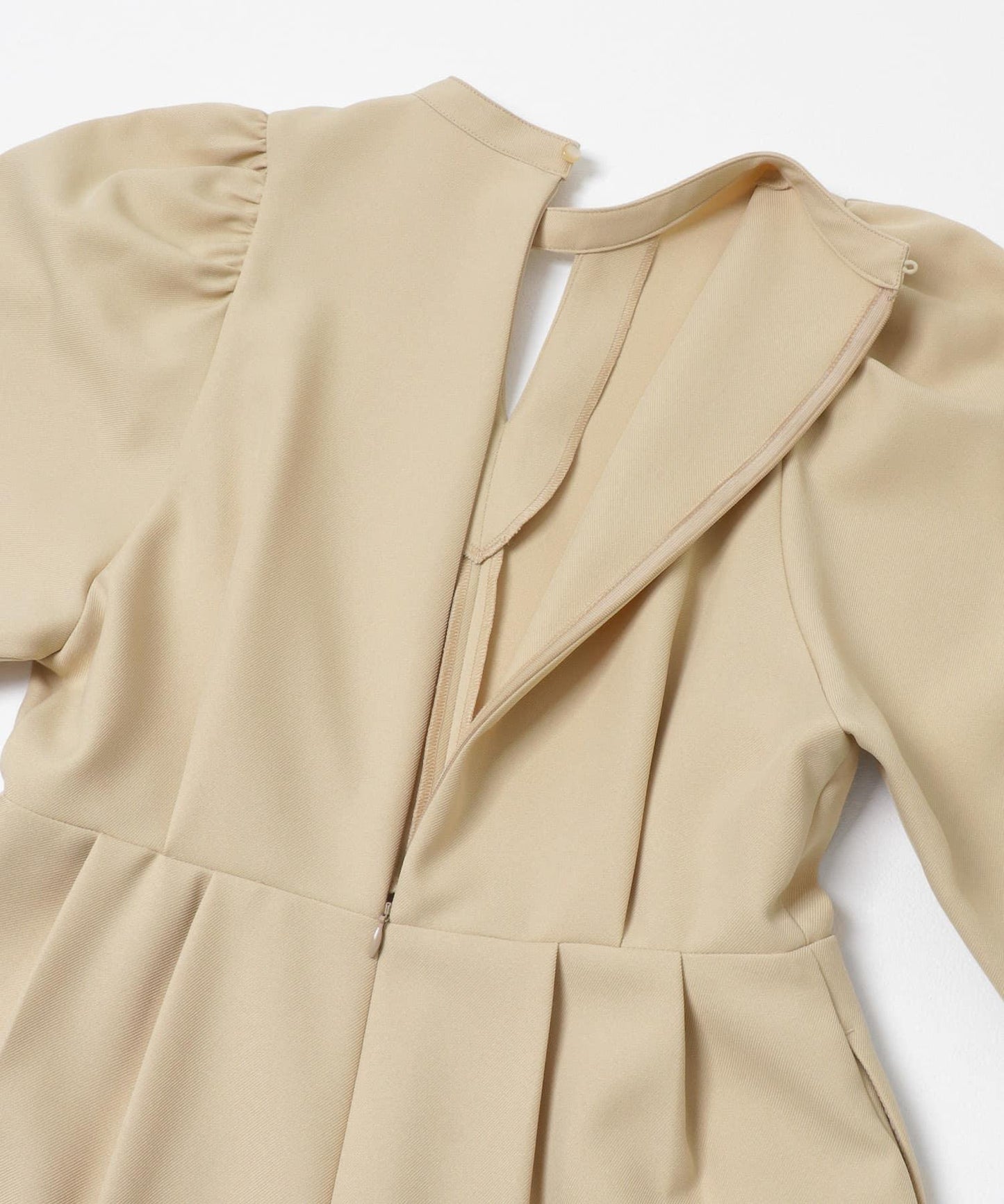 防潑水防花粉 泡泡袖 SKINProof 連體褲