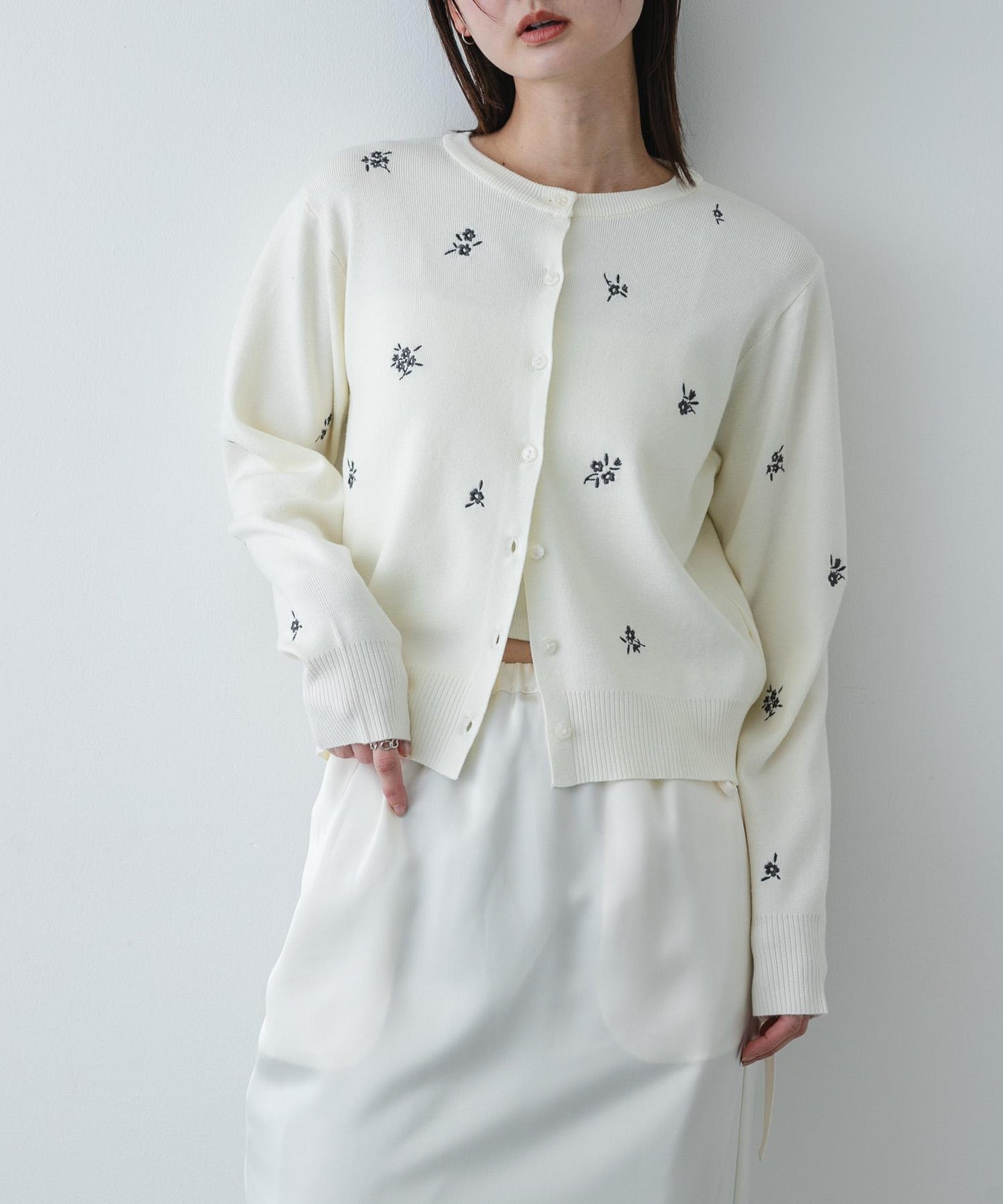 可機洗 小花刺繡 針織開衫