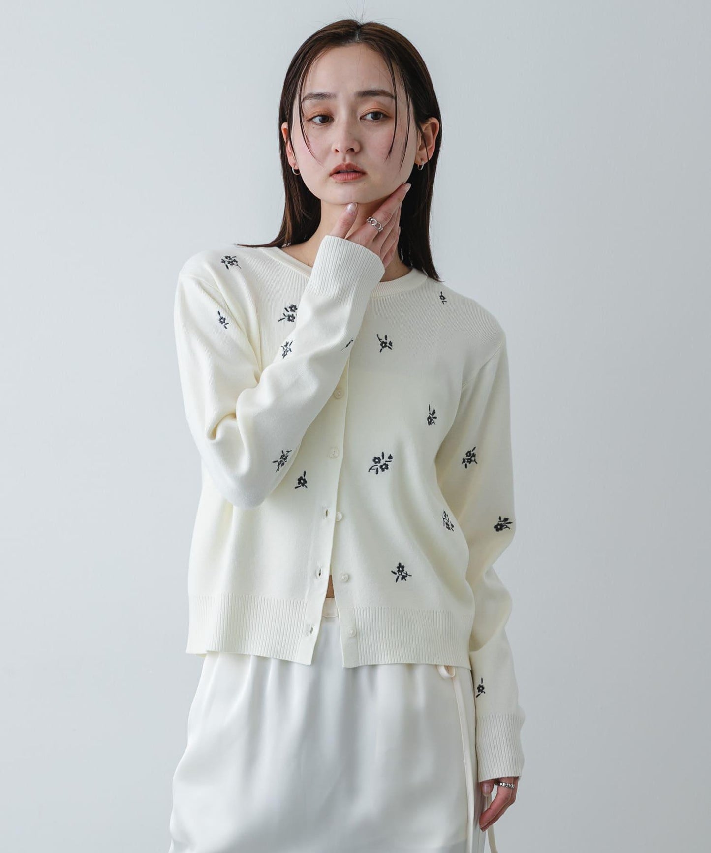 可機洗 小花刺繡 針織開衫