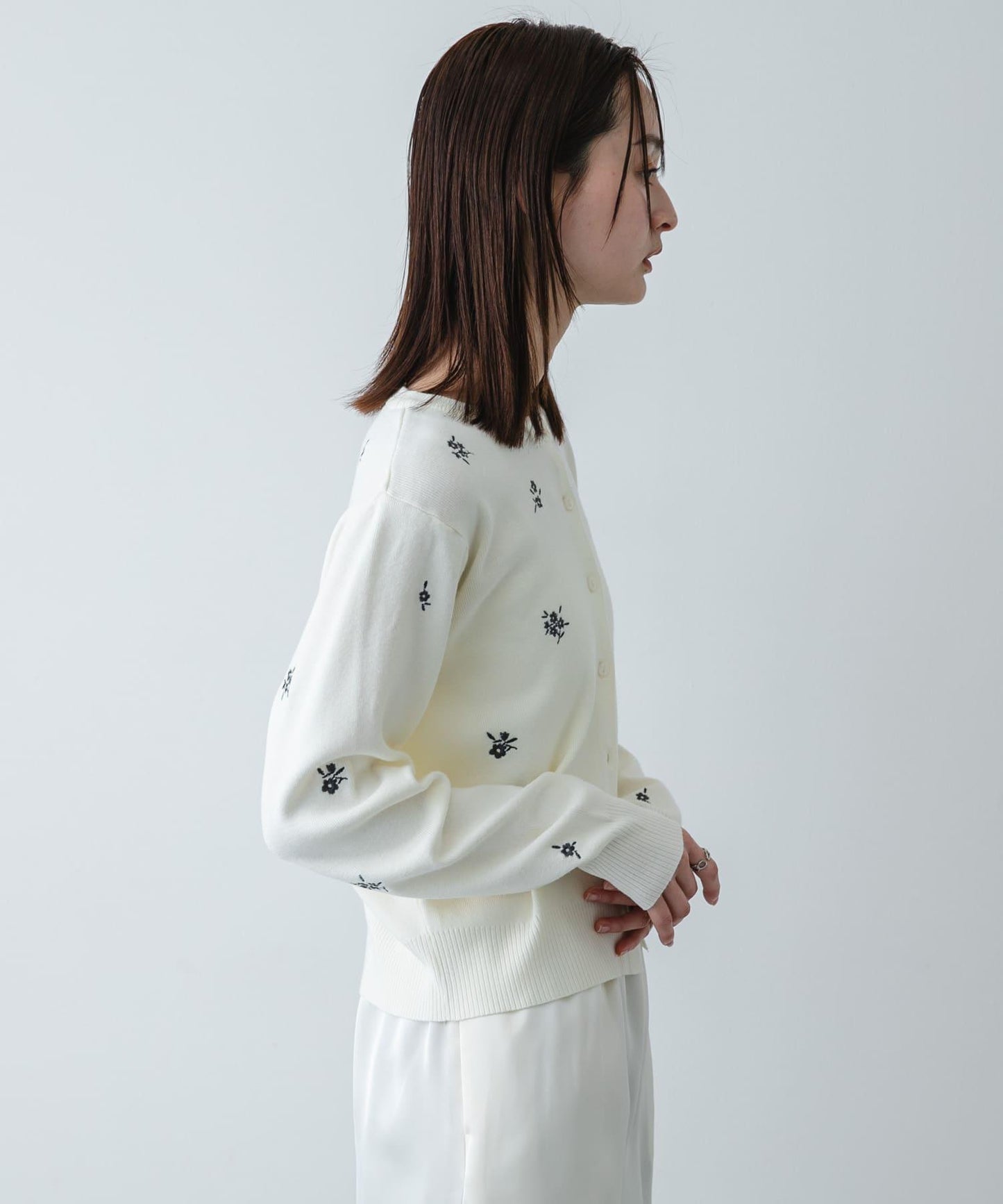 可機洗 小花刺繡 針織開衫