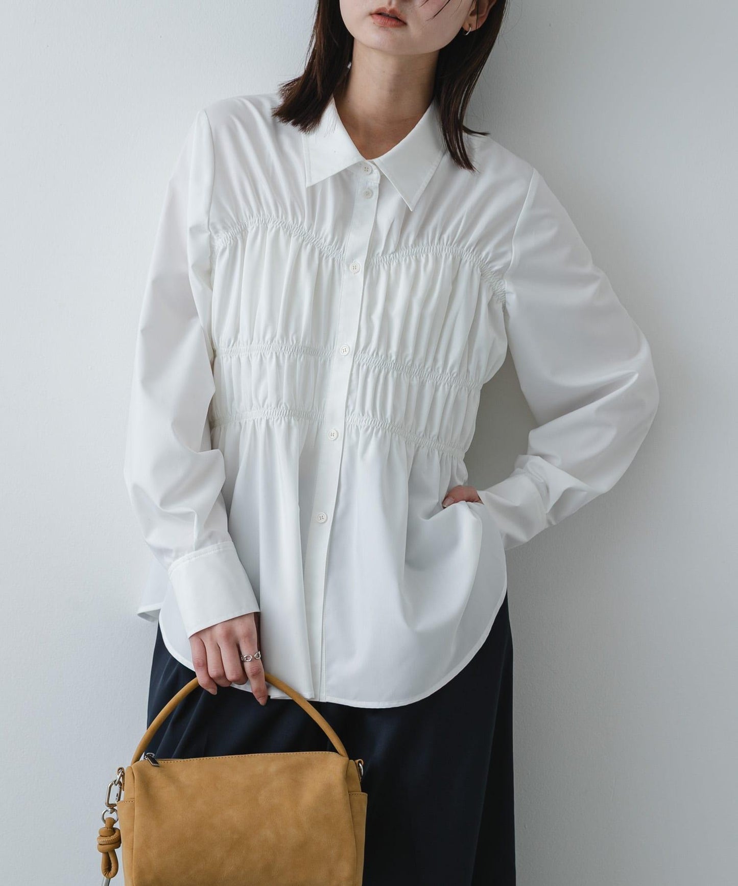 抽褶設計襯衫
