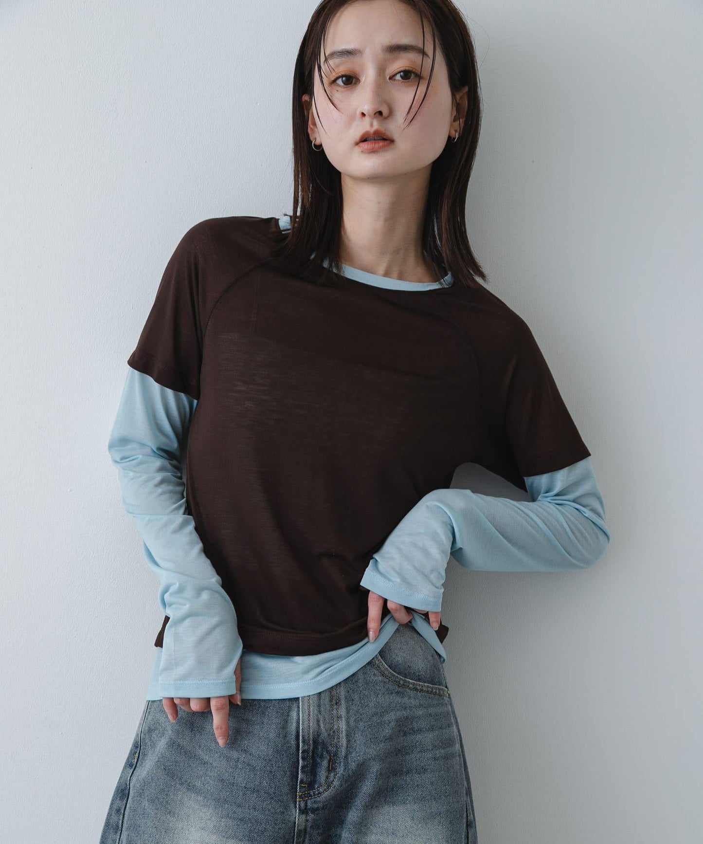 配色疊穿設計合身上衣