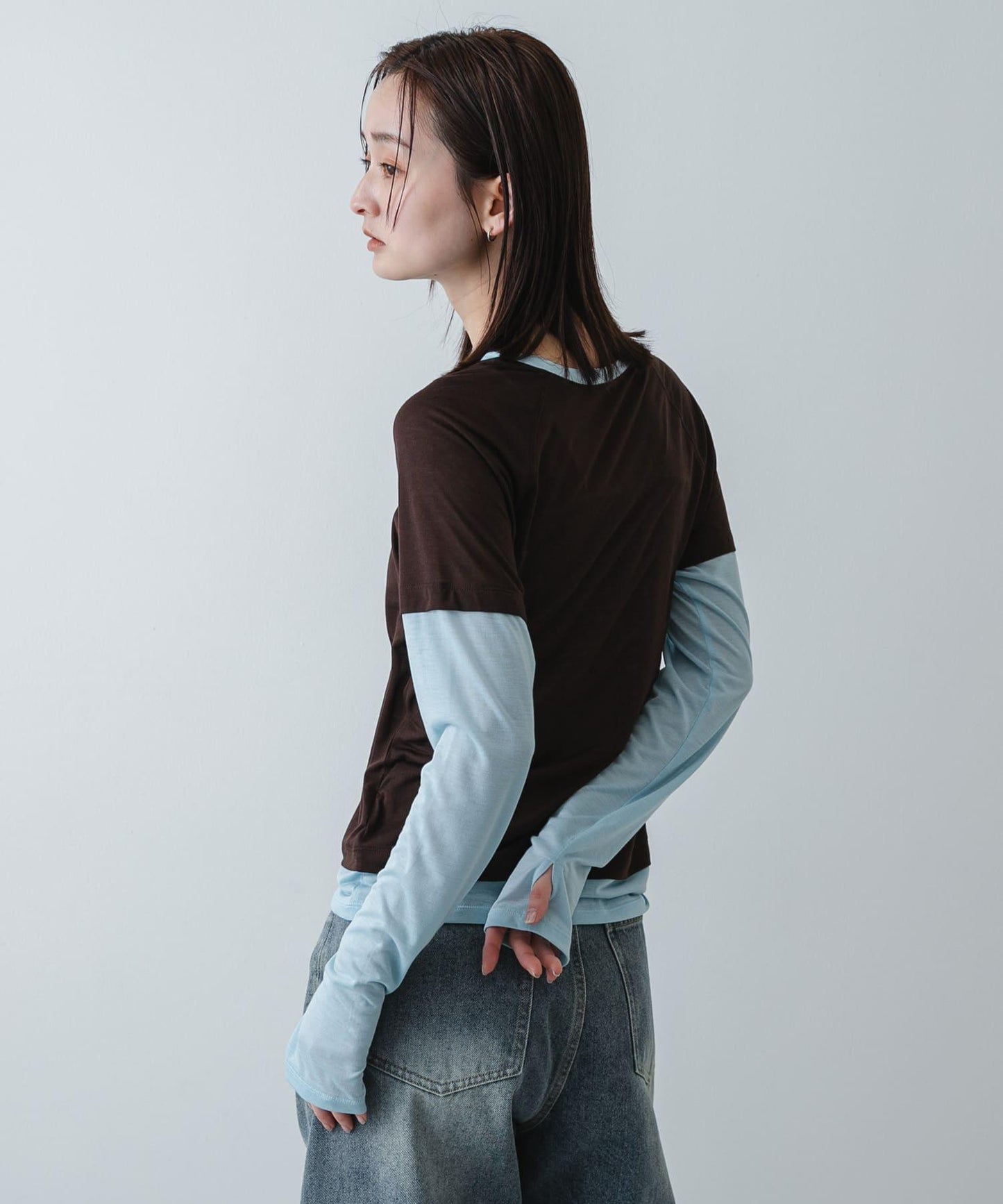 配色疊穿設計合身上衣