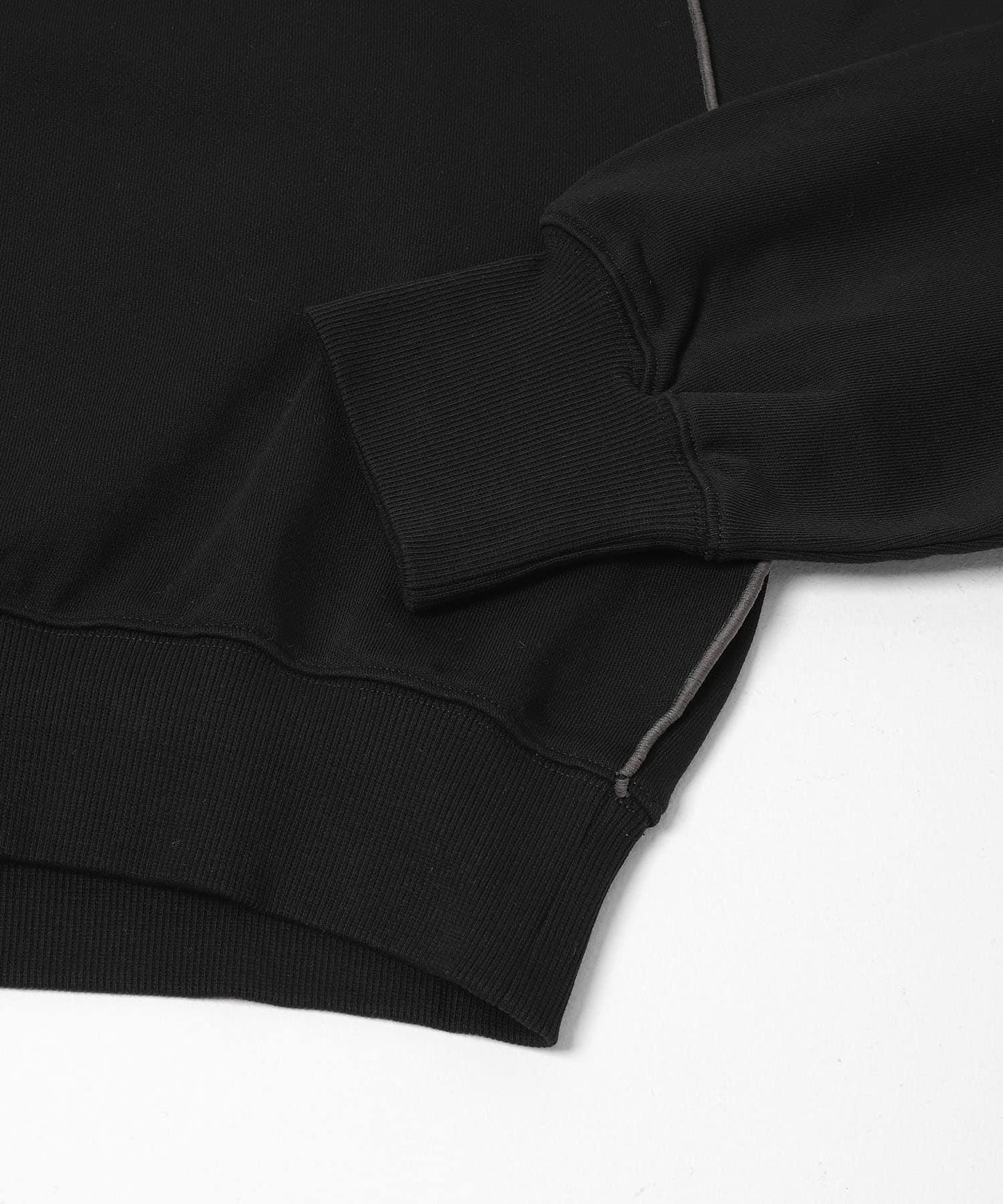 領口開衩 衛衣上衣