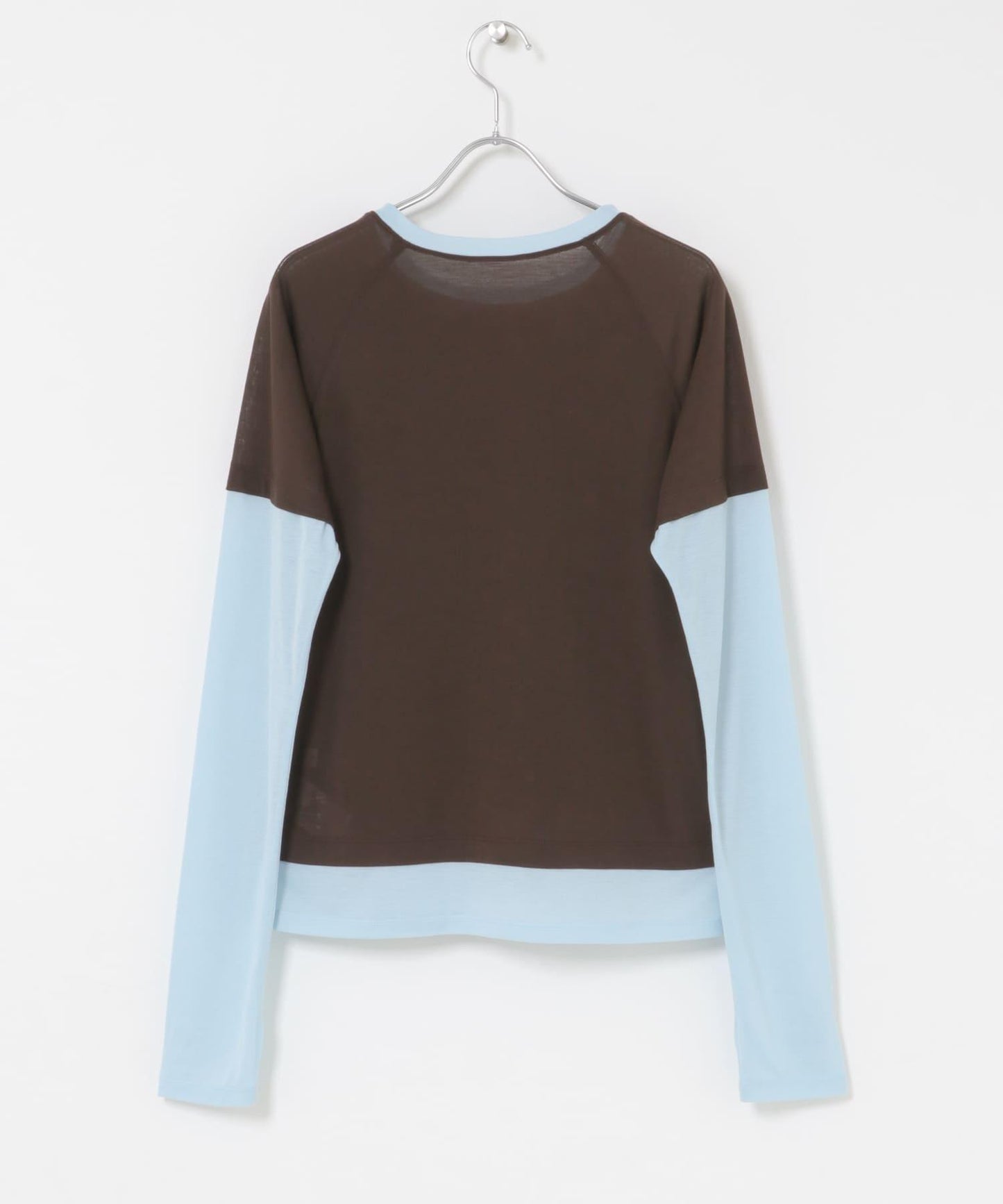 配色疊穿設計合身上衣