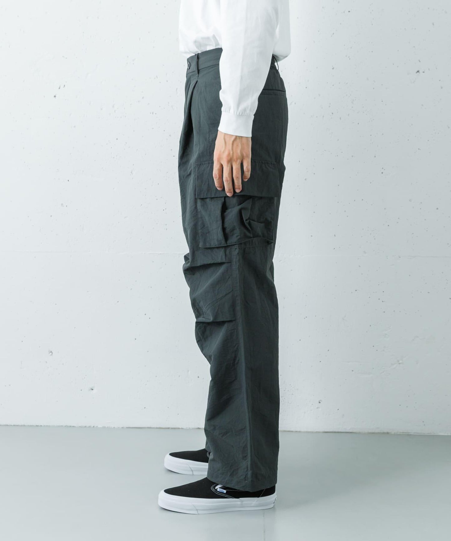 URBAN RESEARCH iD TASLAN NYLON OVER PANTS 褲子