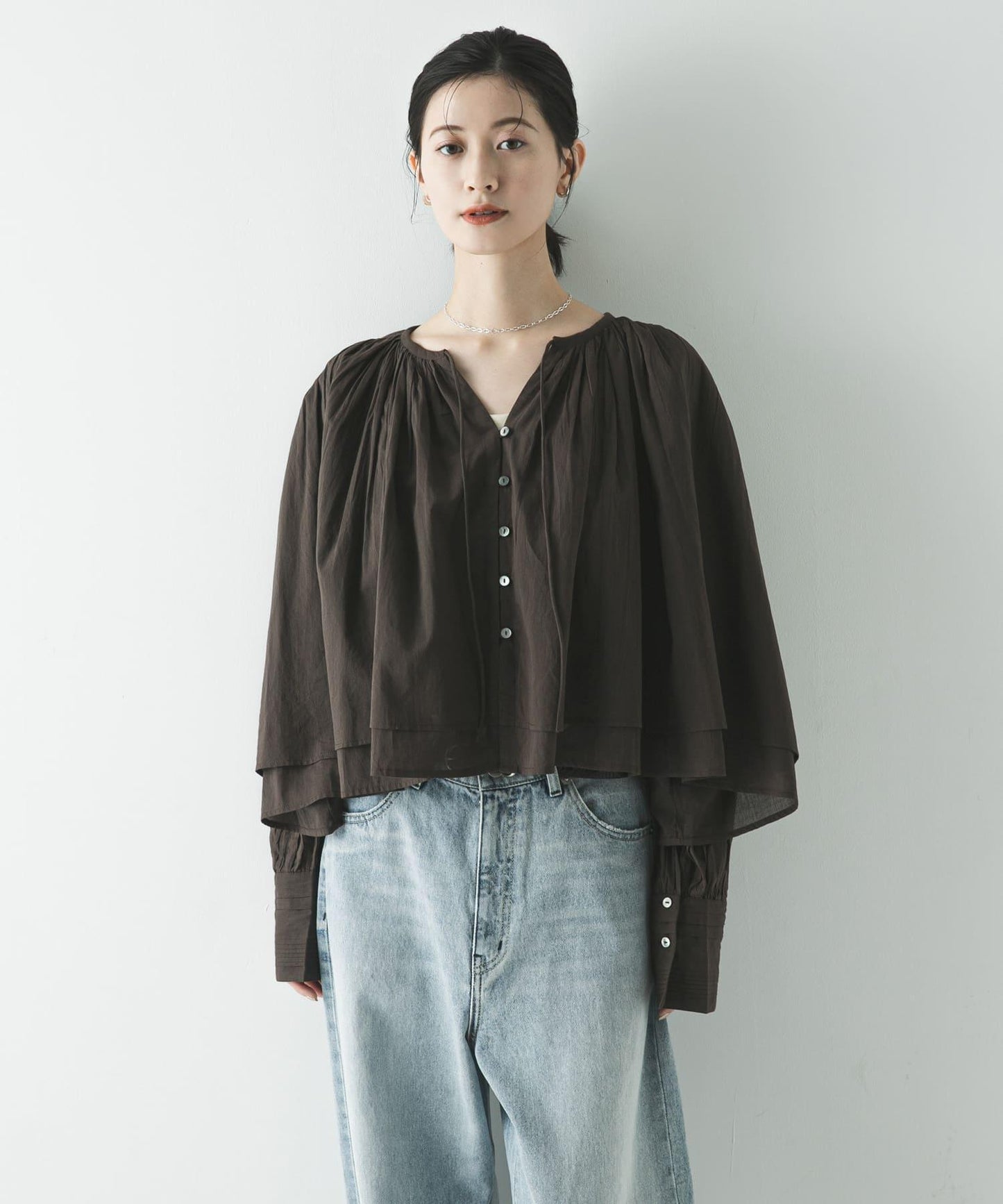 棉質薄紗褶皺短款襯衫