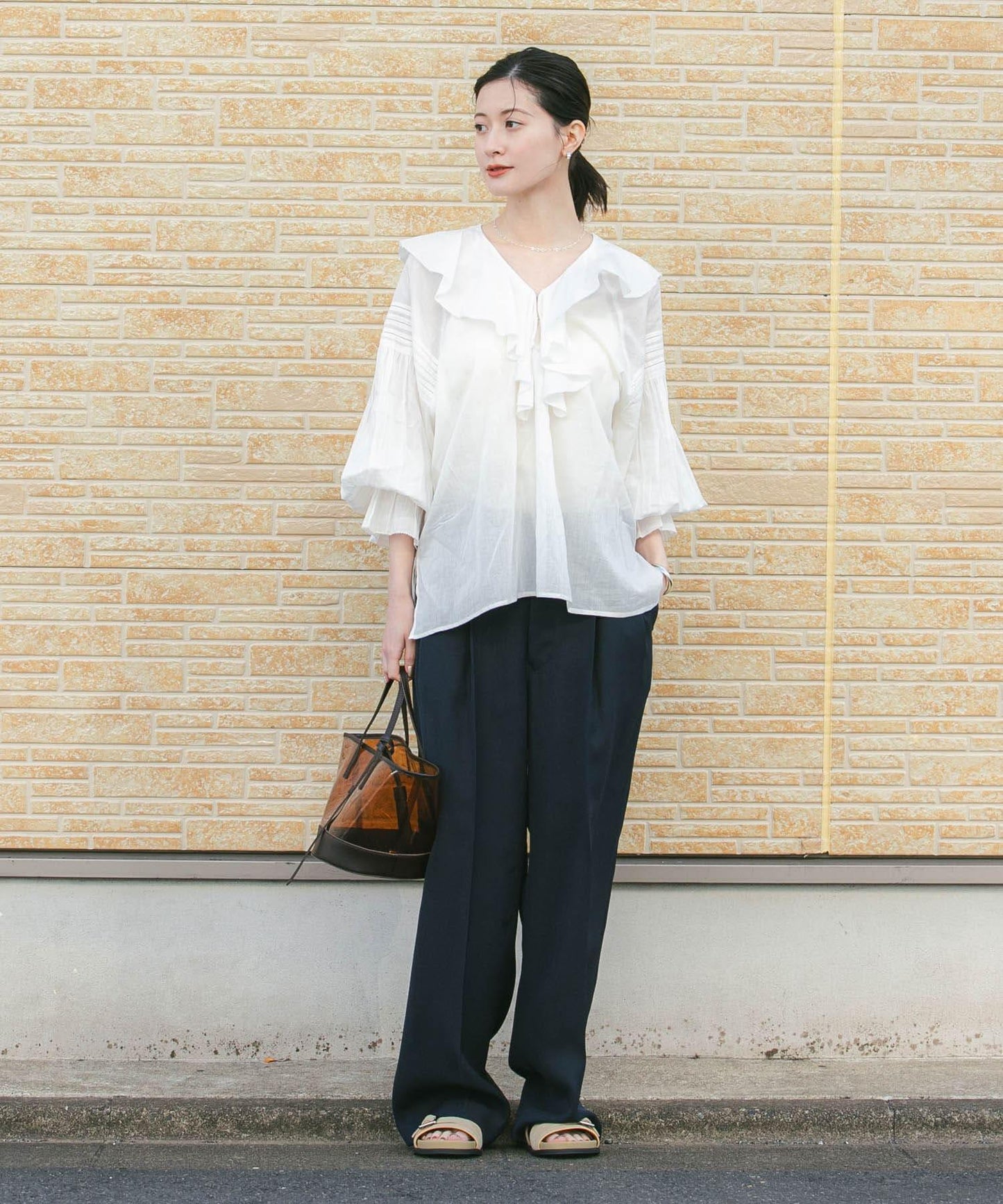 棉質薄紗荷葉邊襯衫