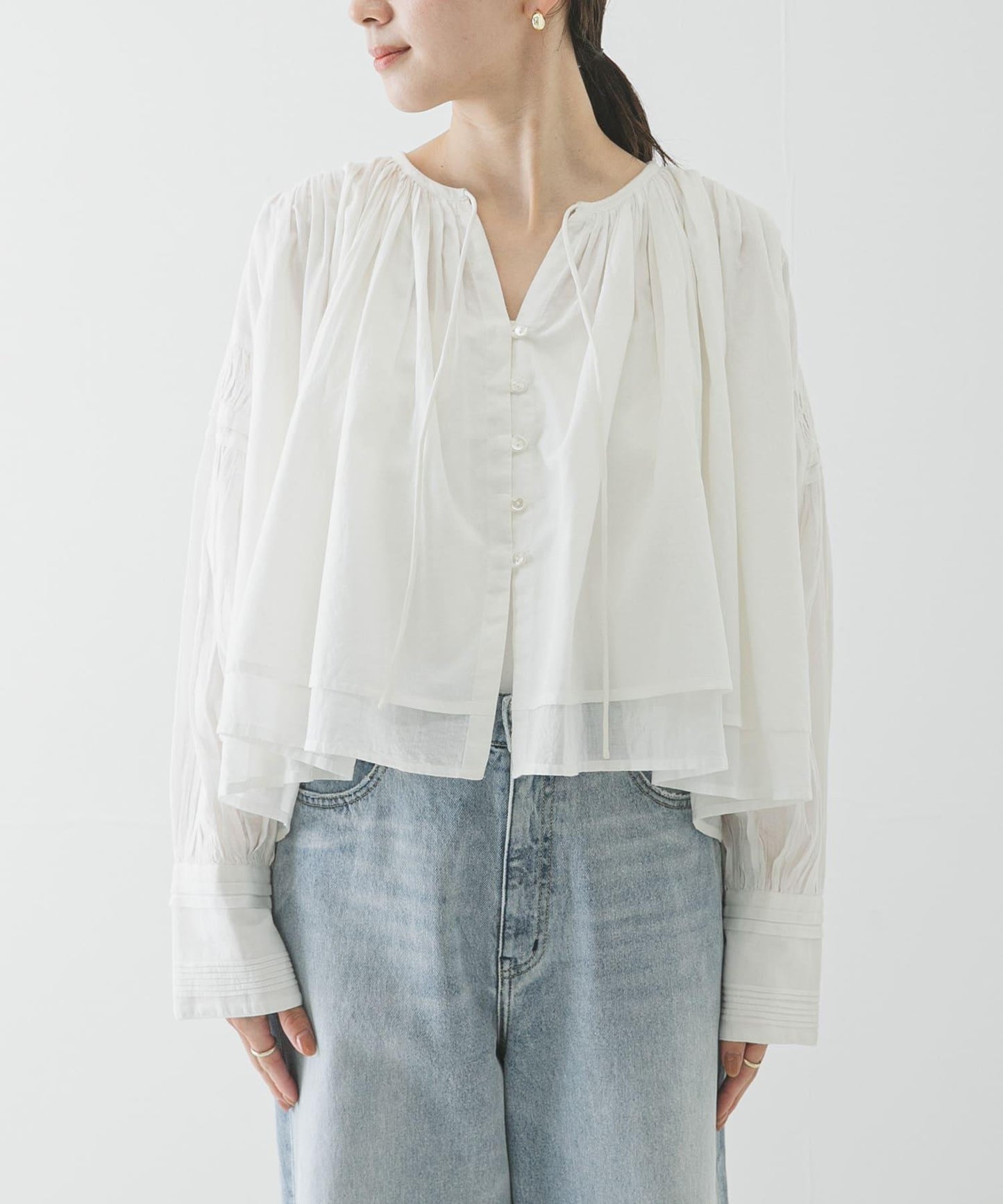 棉質薄紗褶皺短款襯衫