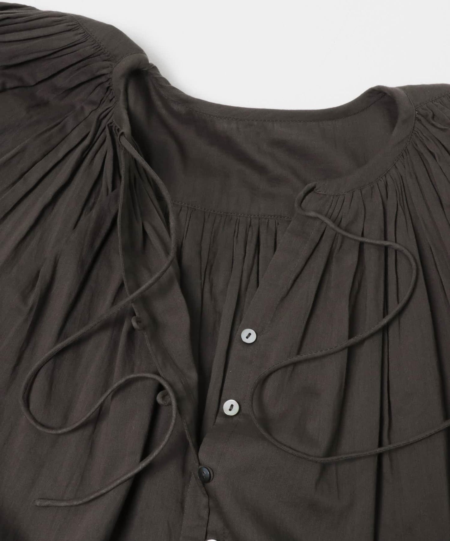 棉質薄紗褶皺短款襯衫