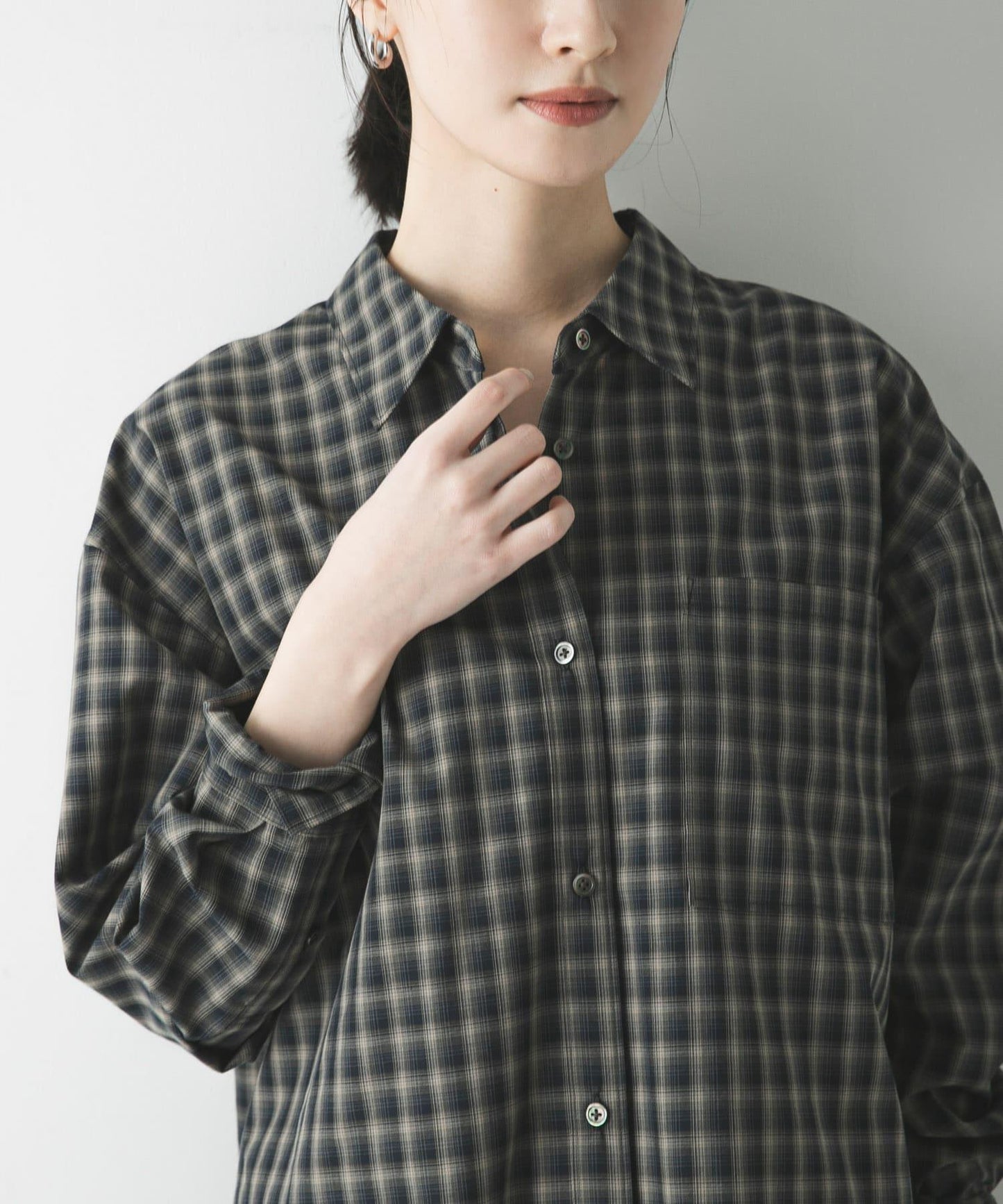 標準領格子襯衫