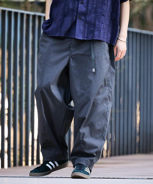 Easy Care Fabric 吸水速幹 防紫外線 寬鬆版型 聚酯斜紋布 攀巖褲