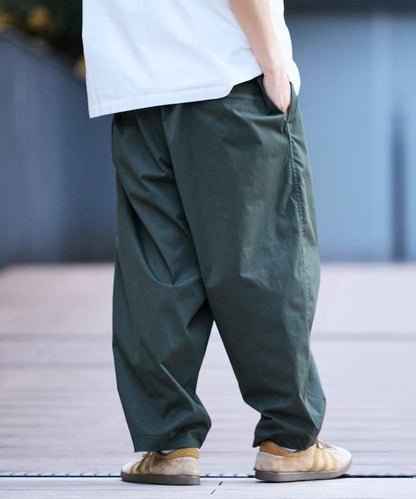 Easy Care Fabric 吸水速幹 防紫外線 寬鬆版型 聚酯斜紋布 攀巖褲