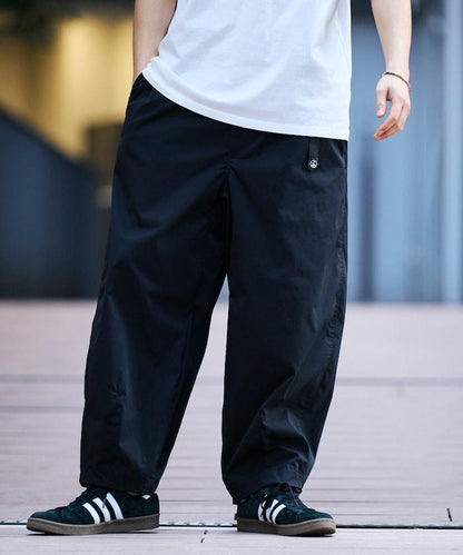 Easy Care Fabric 吸水速幹 防紫外線 寬鬆版型 聚酯斜紋布 攀巖褲