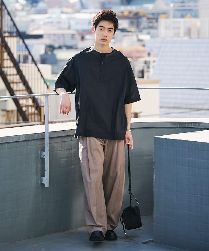 Relax Fit 寬鬆版 亨利領 套頭襯衫