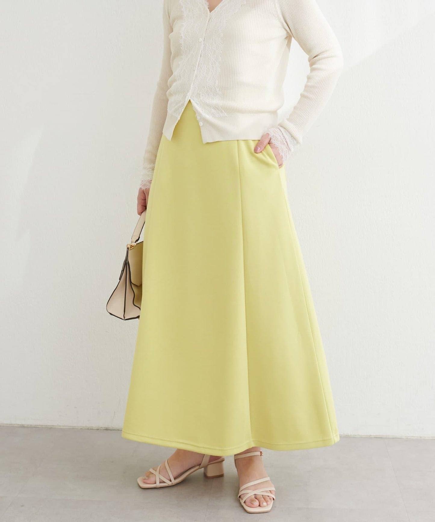 〈ako〉 A字版型 空氣層半身裙