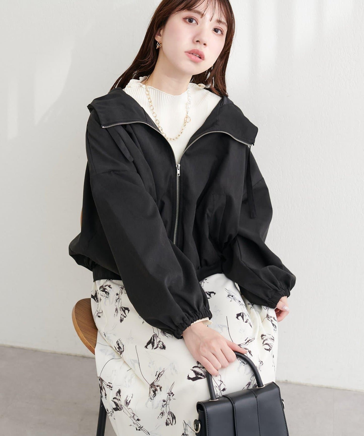 連帽短款山系夾克