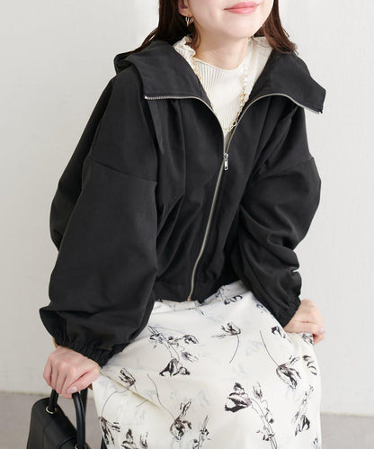 連帽短款山系夾克