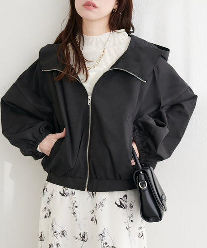 連帽短款山系夾克
