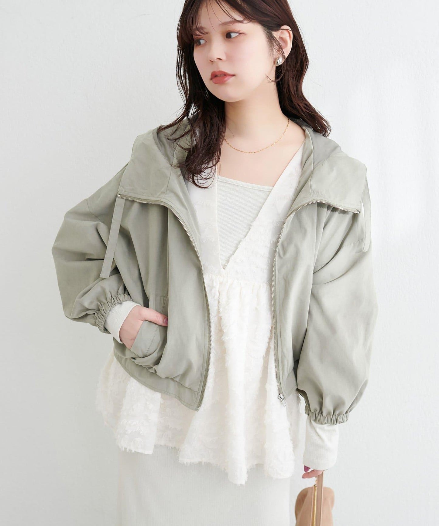 連帽短款山系夾克