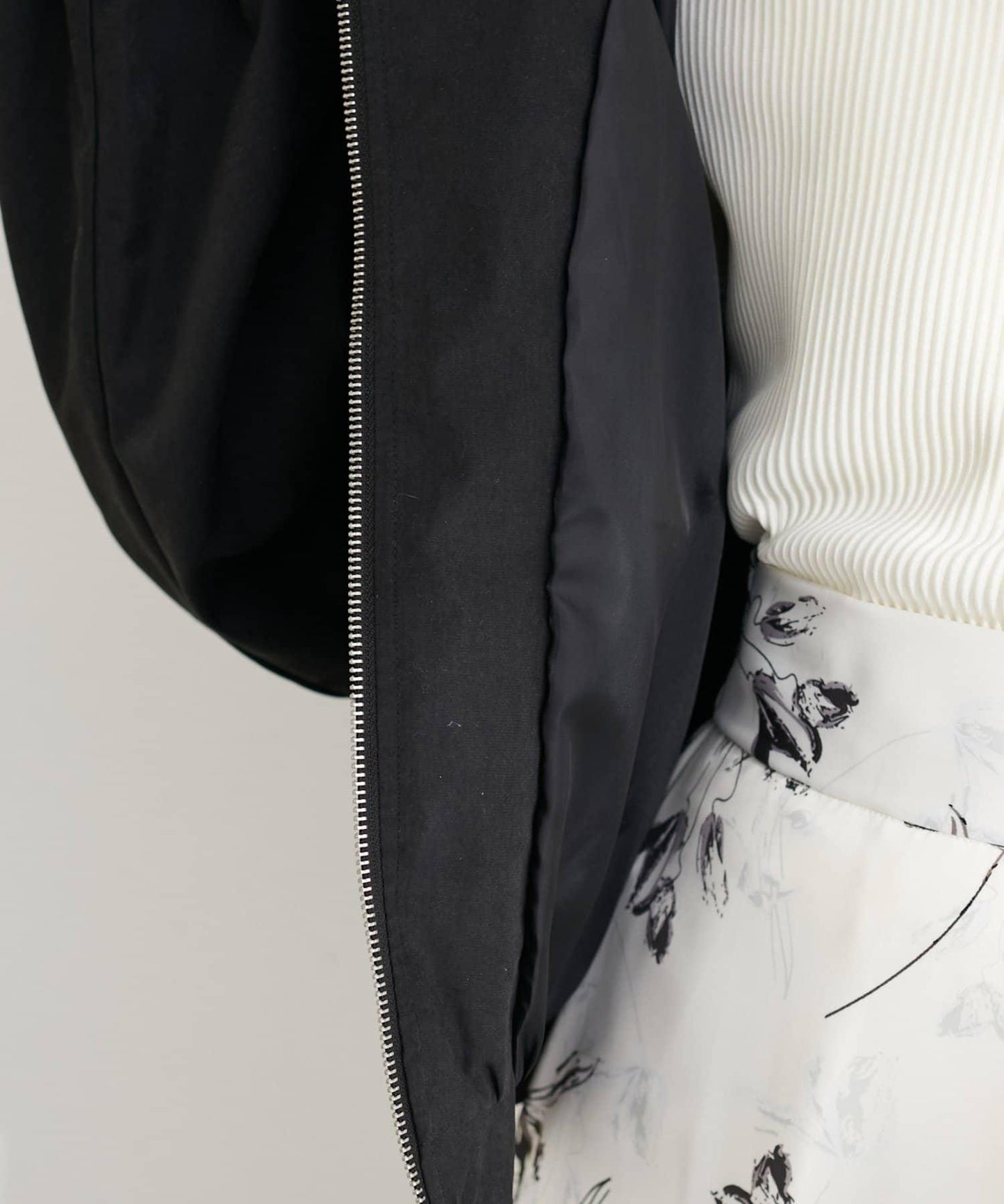 連帽短款山系夾克